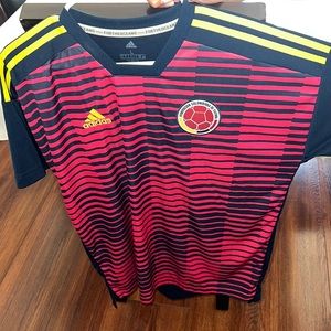 Adidas men’s Colombia soccer jersey